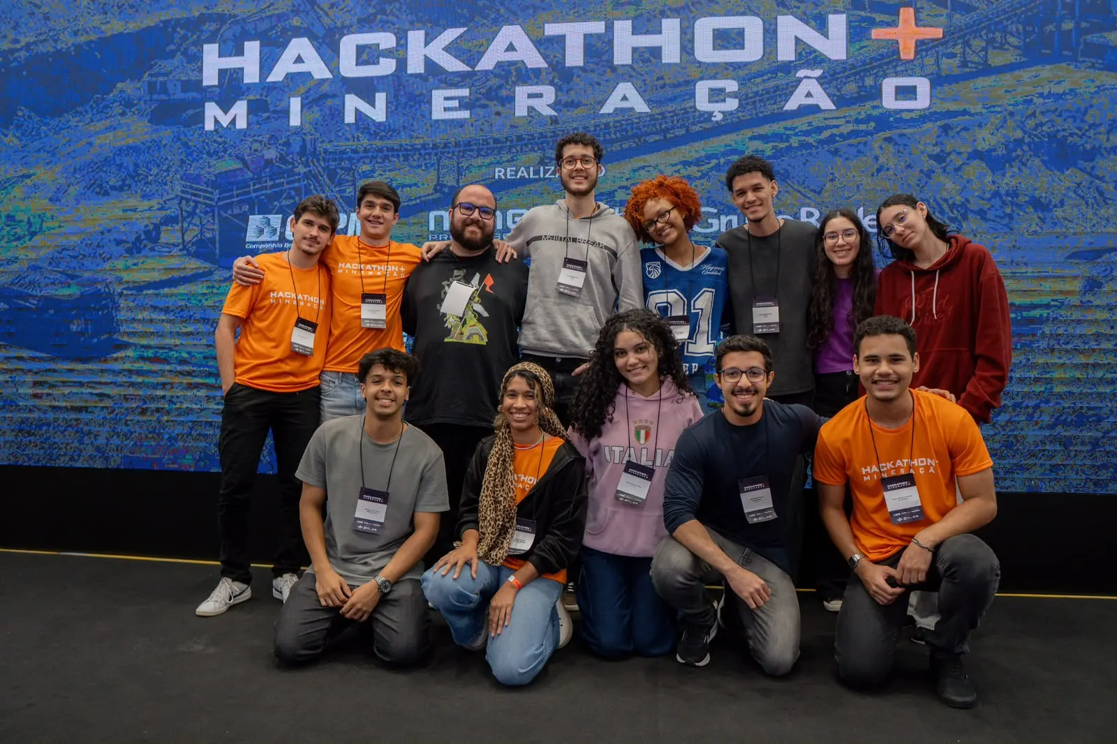 Equipe da LAMIT em um hackathon
